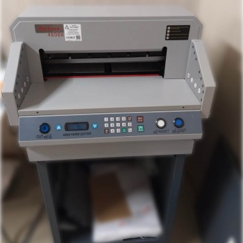 Резак гильотинный Bulros 4606H Б/У Резак гильотинный Bulros 4606H Б/У