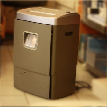 Уничтожитель документов Fellowes PS70-2 Б/У Уничтожитель документов Fellowes PS70-2 Б/У