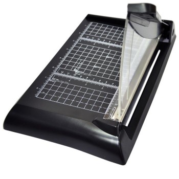 Резак сабельный KW-trio 13035 (233мм х 0,6мм) Резак сабельный KW-trio 13035 (233мм х 0,6мм)