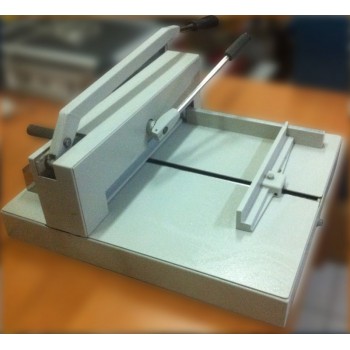 Резак гильотинный IDEAL 3905 Б/у Резак гильотинный IDEAL 3905 Б/у