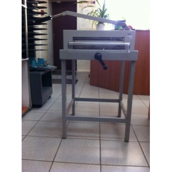 Резак гильотинный  IDEAL 4205 Б/У