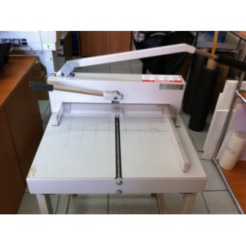 Резак гильотинный IDEAL 4205 Б/У Резак гильотинный IDEAL 4205 Б/У