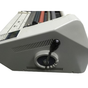 Рулонный ламинатор AXONE 355Q Б/У