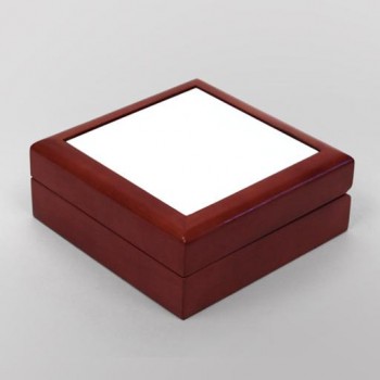 Шкатулка с керам. шильдой 10х10 Шкатулка с керам. шильдой 10х10