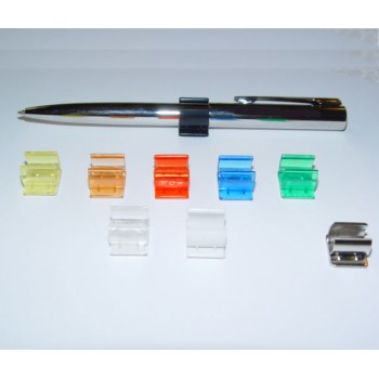 Держатель пластиковый  для ручек, прозрачный